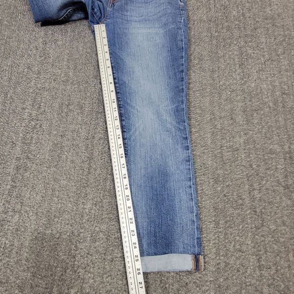 GAP Jeans Womens 8 Blue Boyfriend Fit Medium Wash Cuffed Cropped 32x26 - Picture 5 of 14